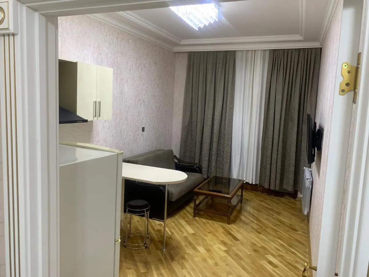 Inqilab Apartment Baky
